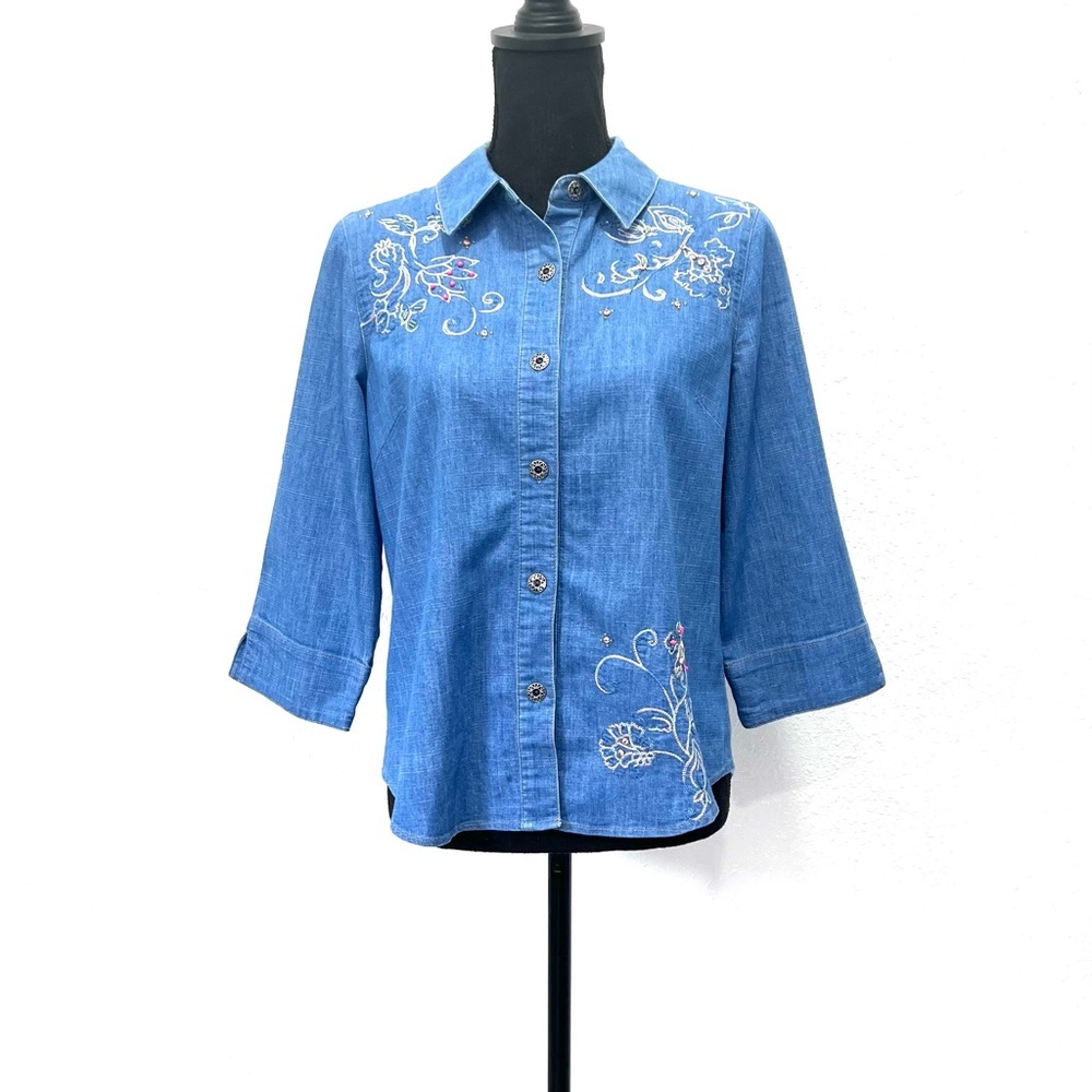 Napa Valley Women's Blue Embroidered Button‎ Down Shirt SP